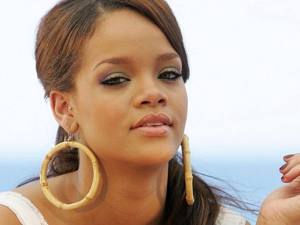 fond d ecran rihanna