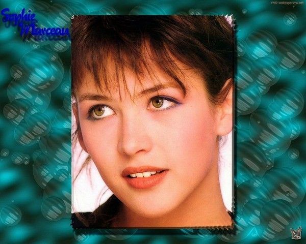 FOND D ECRAN SOPHIE MARCEAU