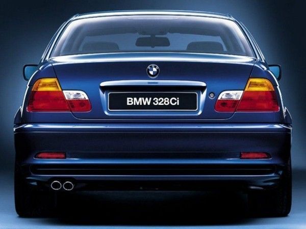 FOND D ECRAN BMW 