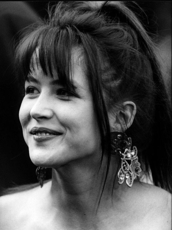 FOND D ECRAN SOPHIE MARCEAU