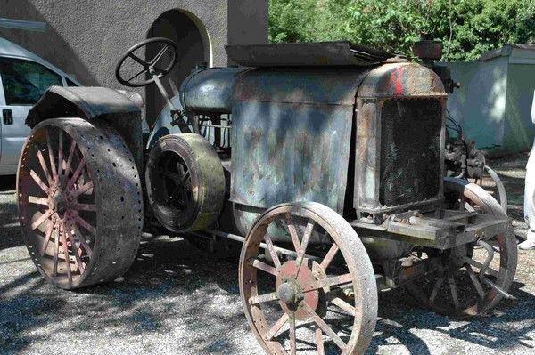 ancien tracteur