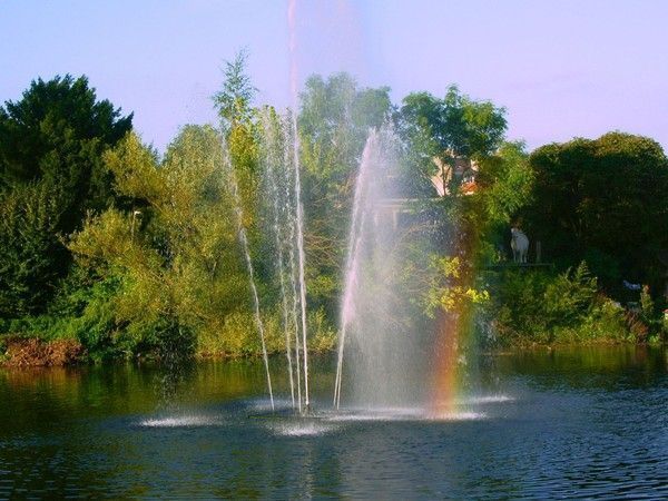 FOND D ECRAN FONTAINE 