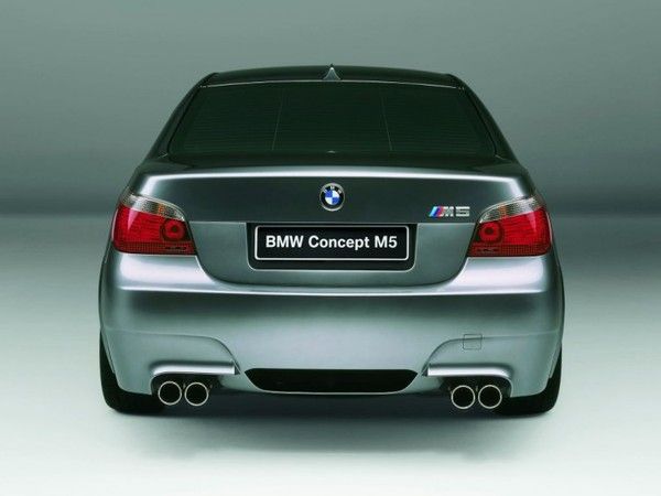 FOND D ECRAN BMW 