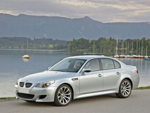 FOND D ECRAN BMW