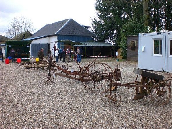 ANCIENNE MACHINE AGICrOLE 