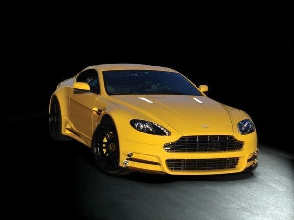 FOND D ECRAN ASTON MARTIN 