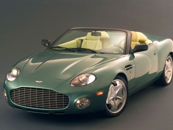 FOND D ECRAN ASTON MARTIN